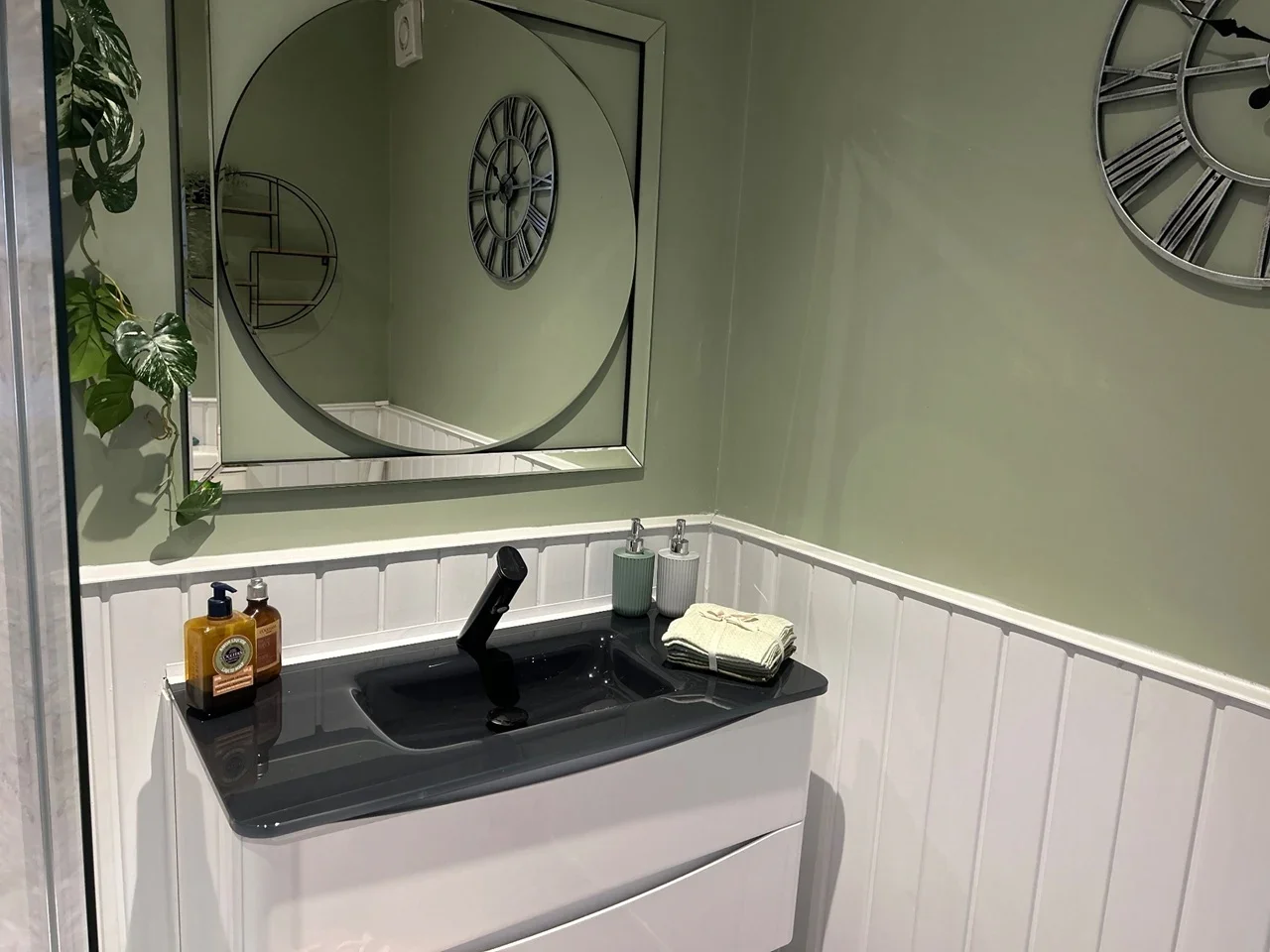 Room Kings Walk in Fenland District