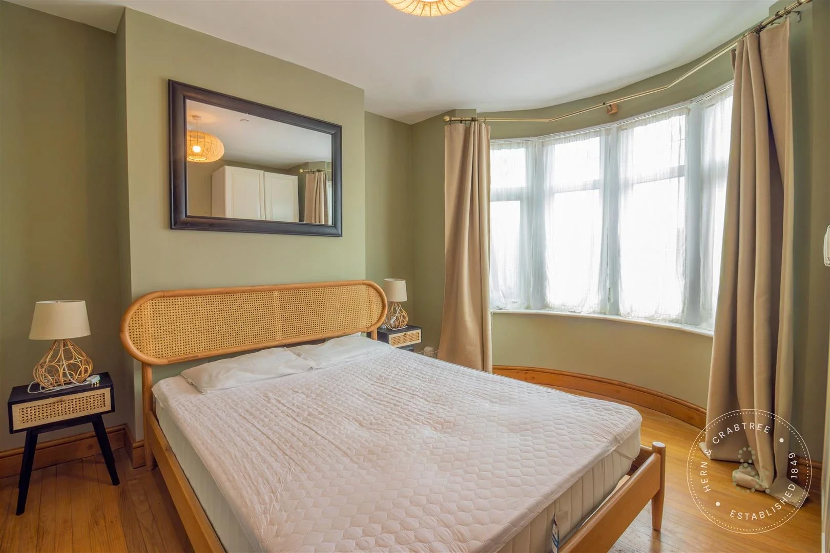 Flat Merthyr Road in Cardiff