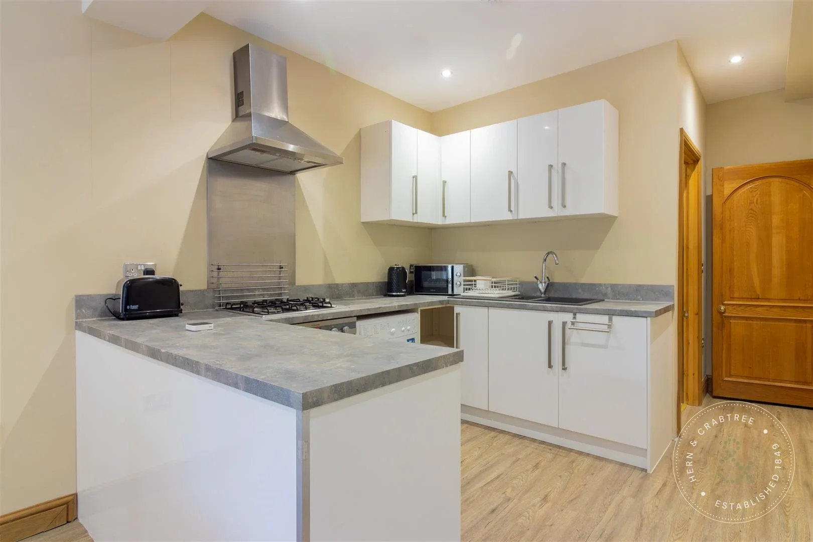 Flat Merthyr Road in Cardiff