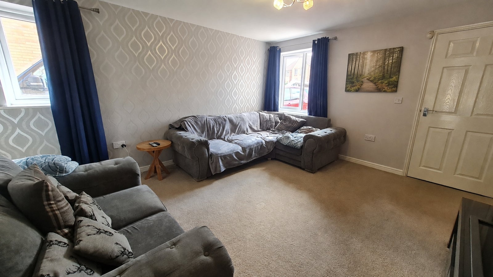 House Plowes Way in Wakefield