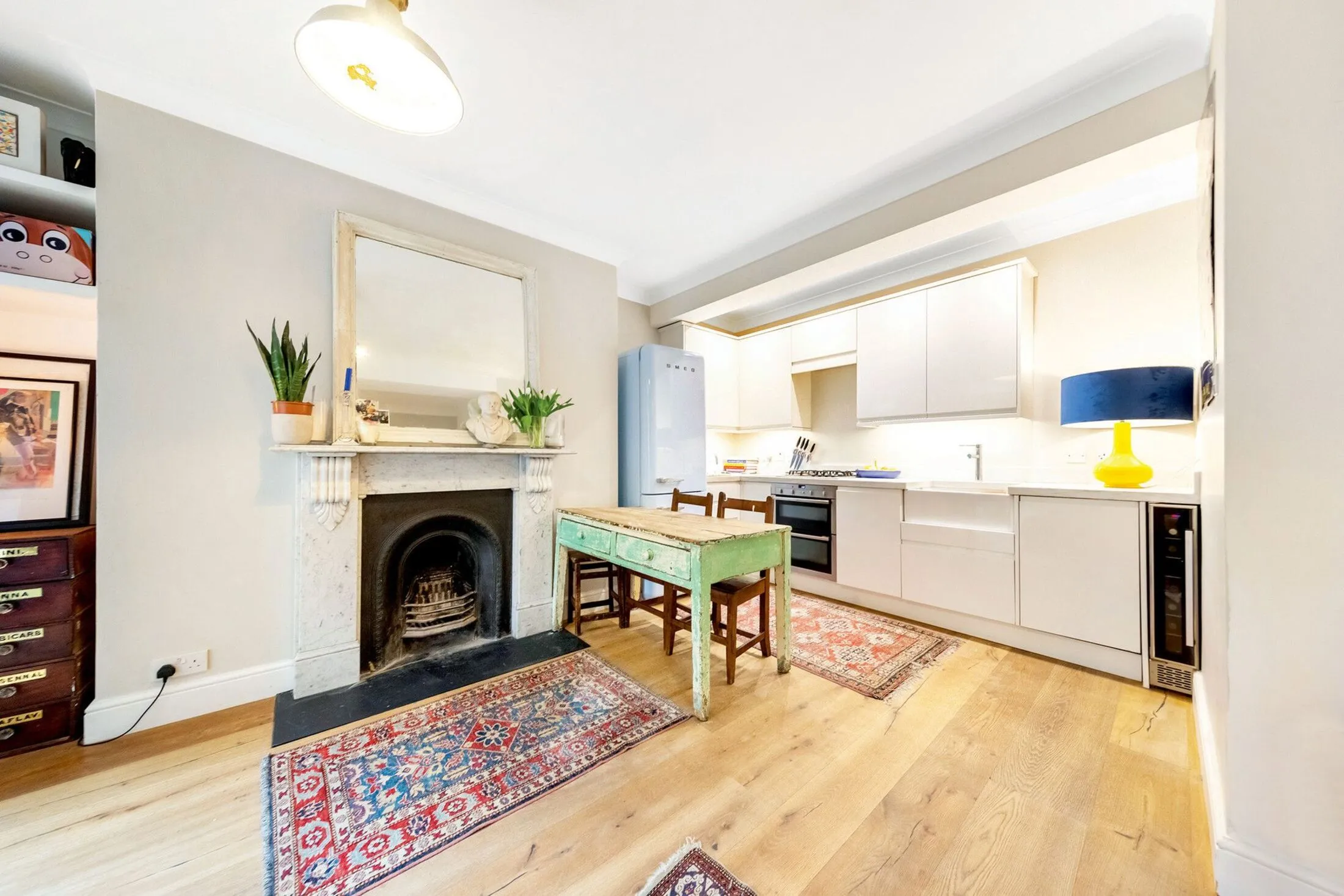 Flat Bolingbroke Grove in Greater London