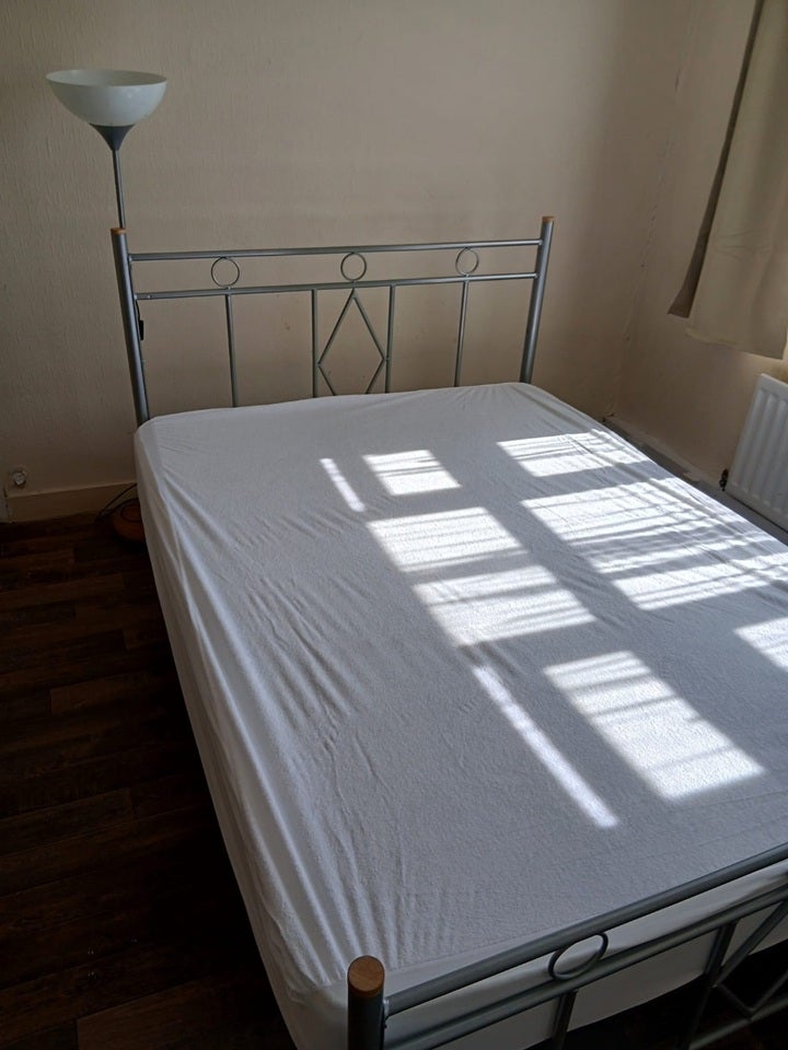 Room Talbot Gardens in Greater London