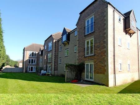 Flat Willow Brook in Vale of White Horse