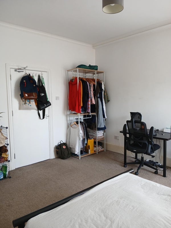 Room Bowman's Mews in Greater London