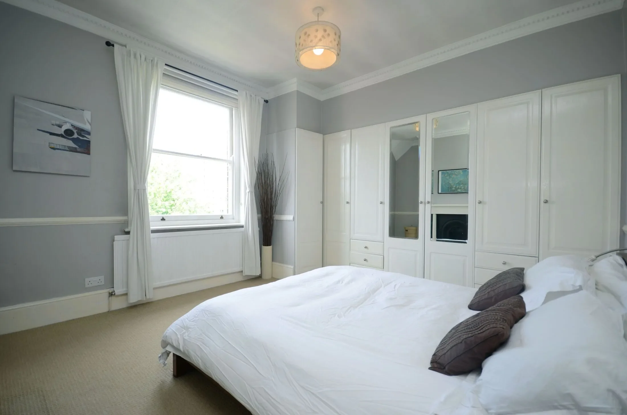 Flat Arcadia Street in Greater London
