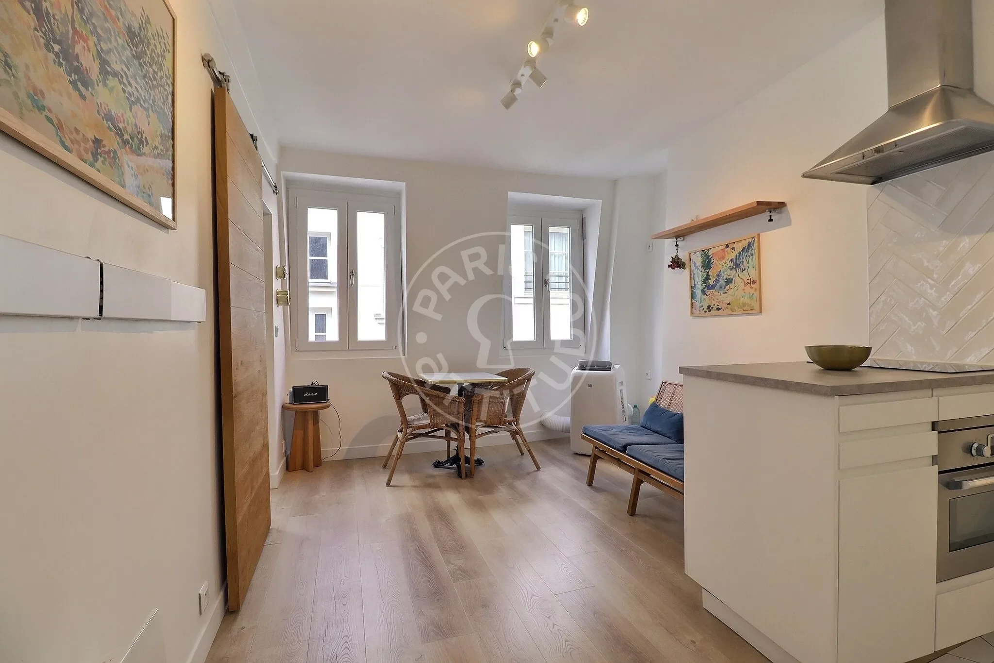 Flat Rue Saint-Sulpice in Paris