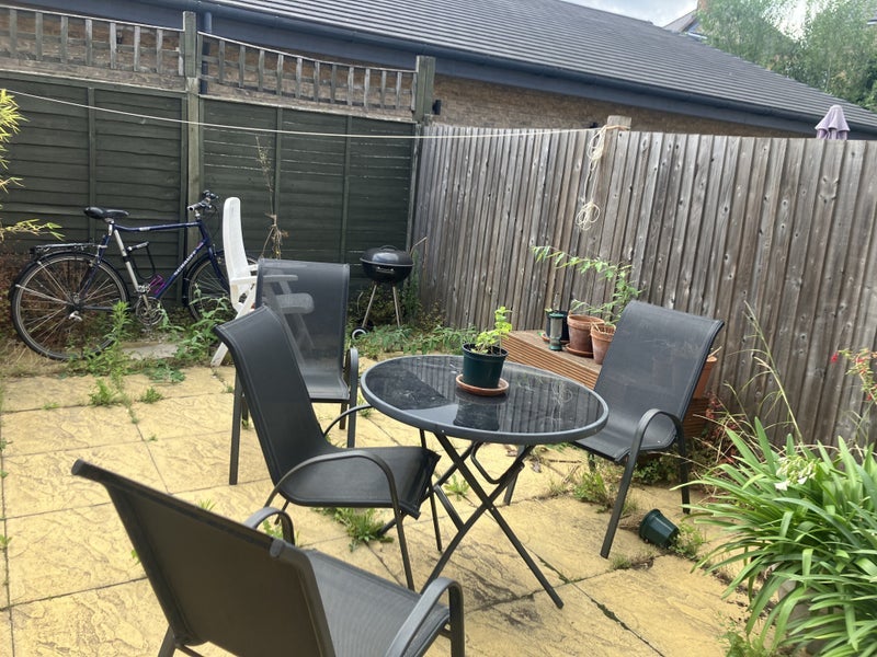 Room Cambria Road in Greater London