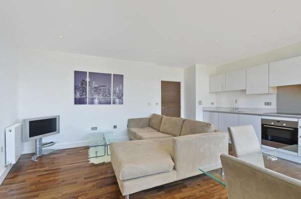 Flat Norman Road in Greater London