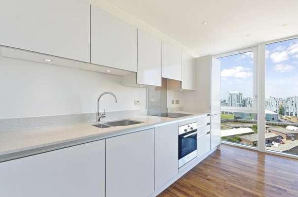 Flat Norman Road in Greater London
