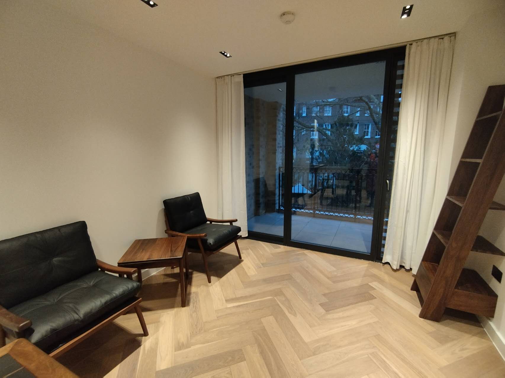Flat Earl's Court Gardens in Greater London