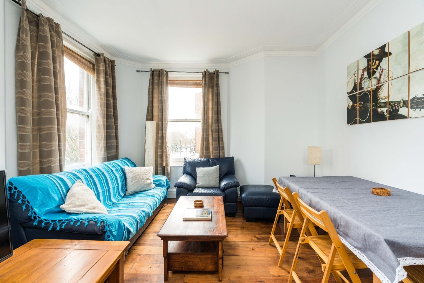 Flat Holmleigh Road in Greater London