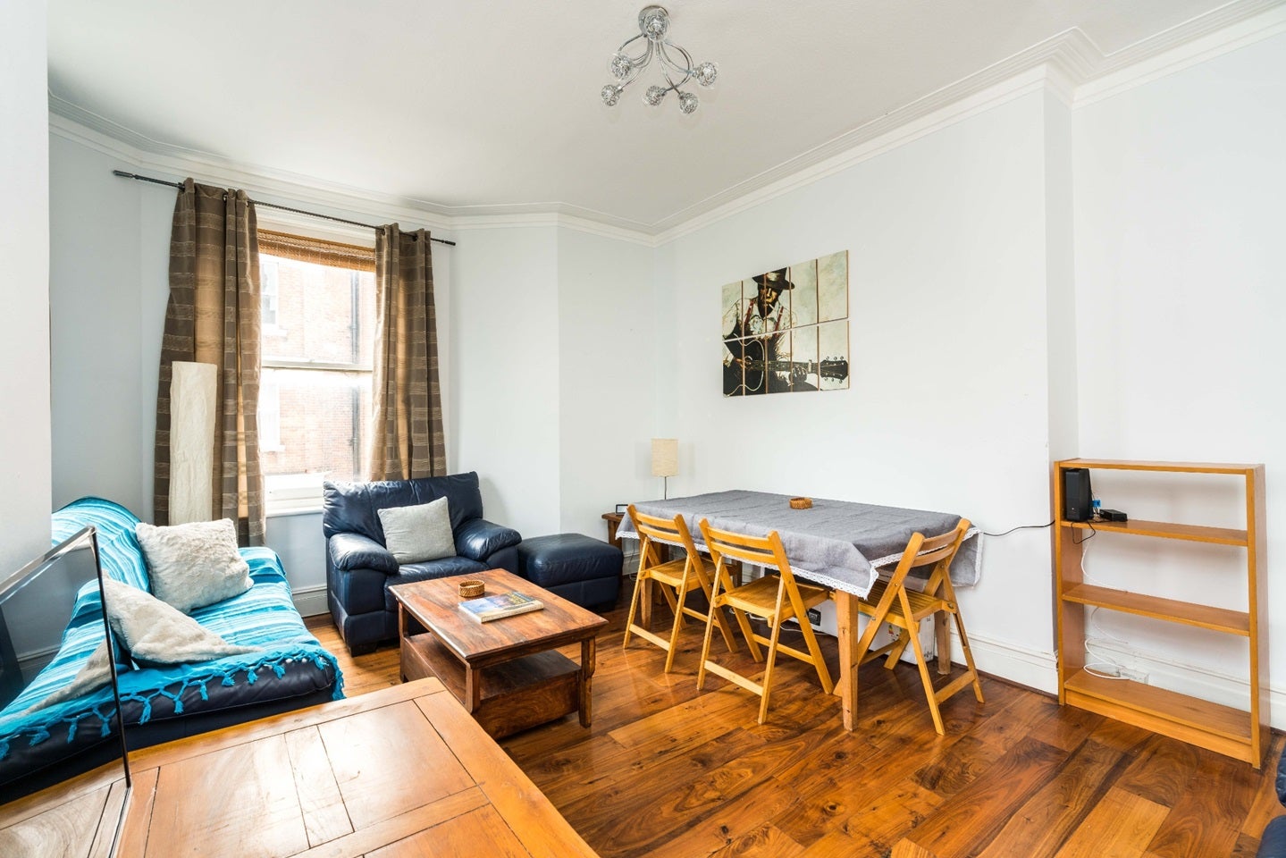 Flat Holmleigh Road in Greater London