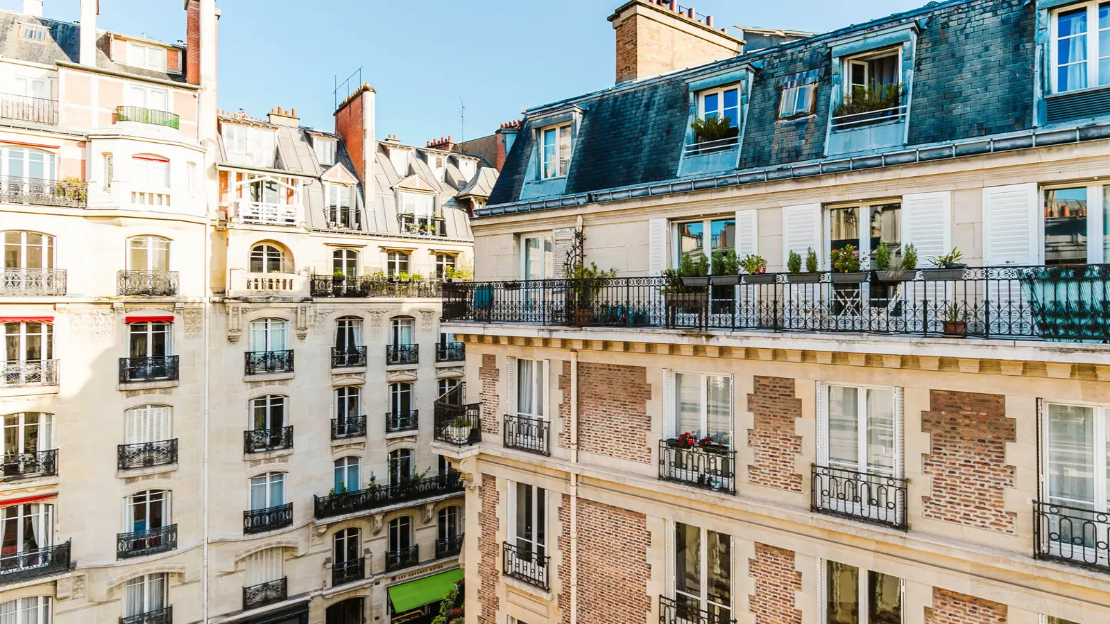 Flat Rue de Courcelles in Paris