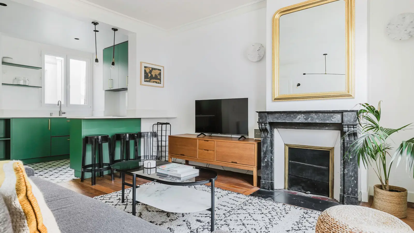 Flat Rue de Courcelles in Paris