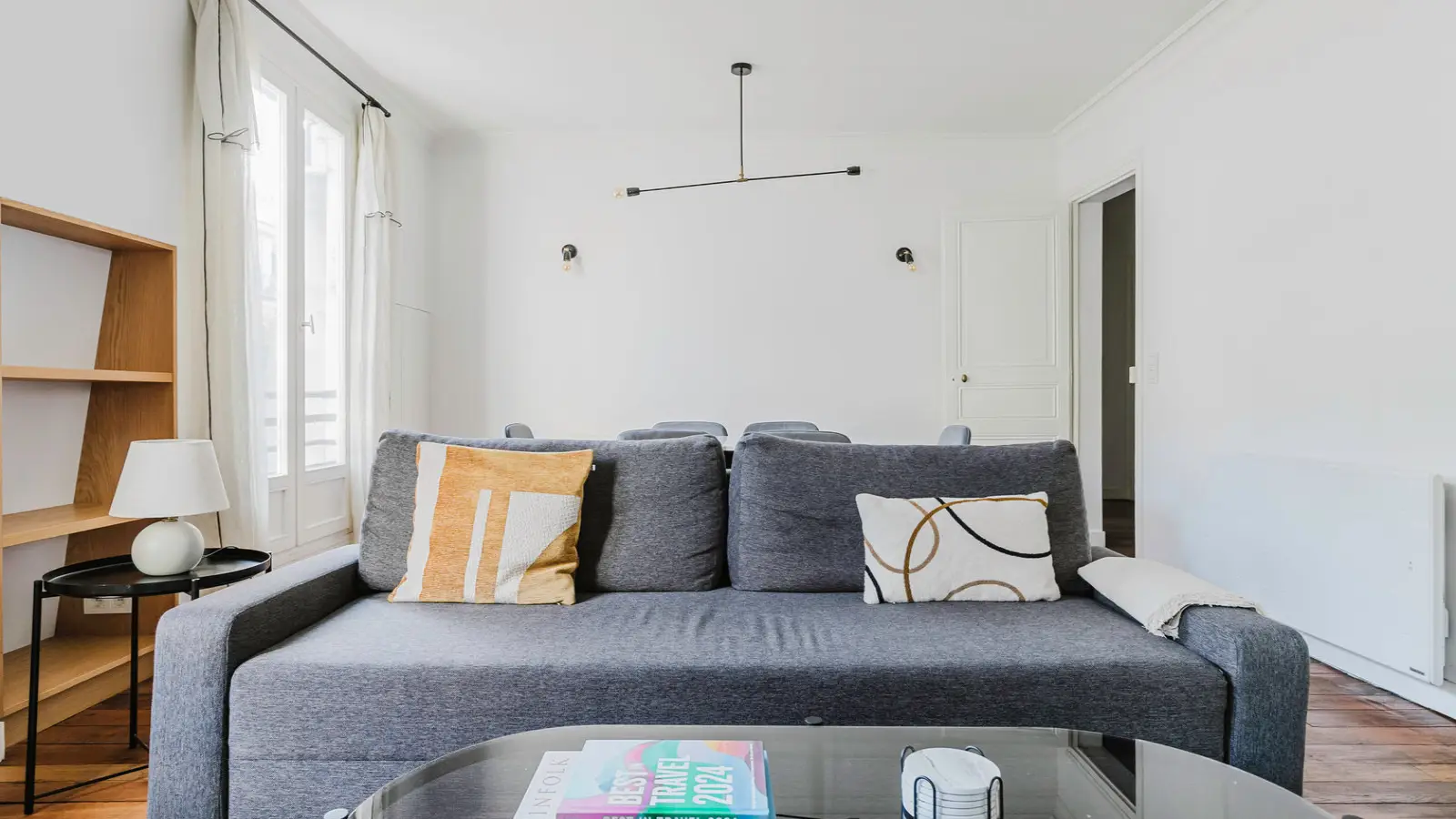 Flat Rue de Courcelles in Paris