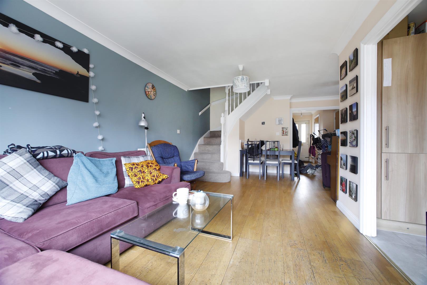 Flat Joseph Hardcastle Close in Greater London