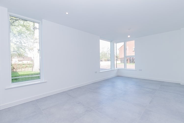 Flat Denchworth Road in Vale of White Horse