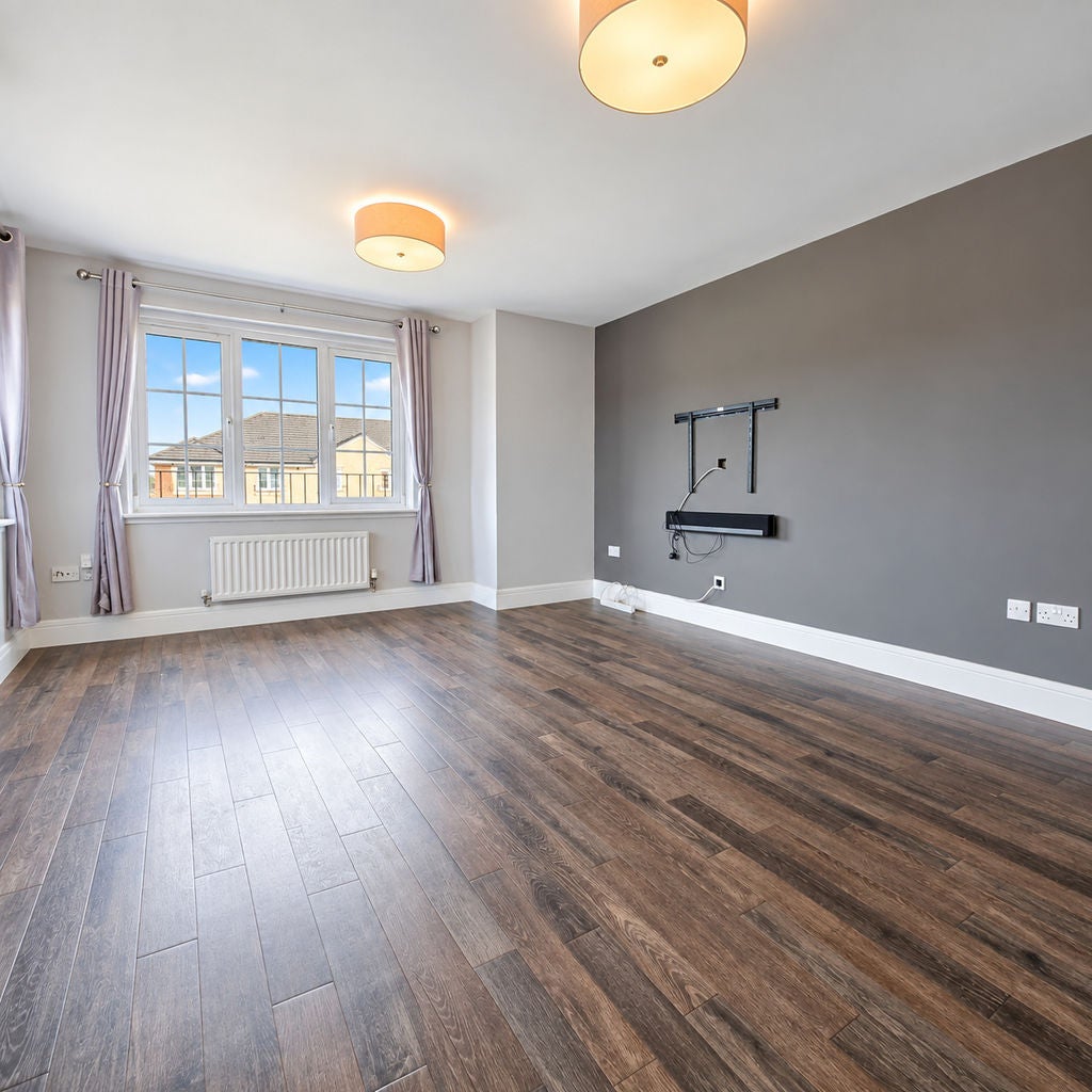 Flat Orissa Drive in Dumbarton