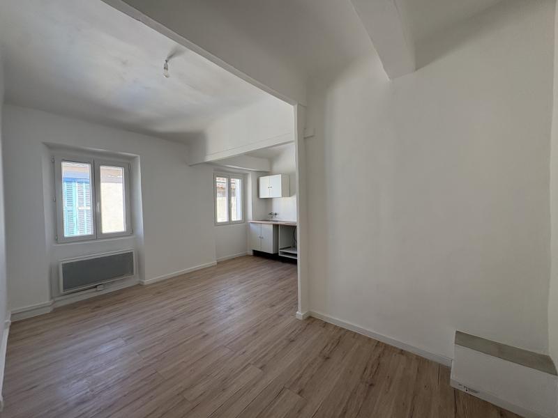 Appartement Rue Jean-Jacques Rousseau à Aubagne