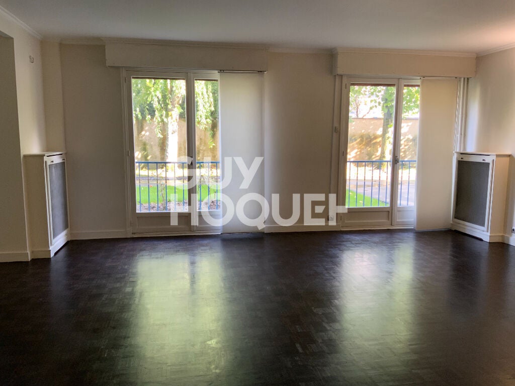 Appartement Avenue de Paris à Versailles