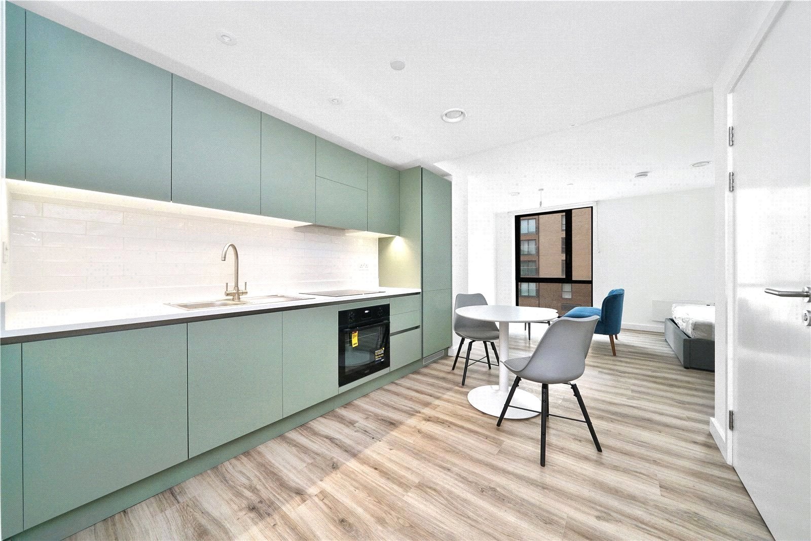 Flat Kimpton Road in Luton
