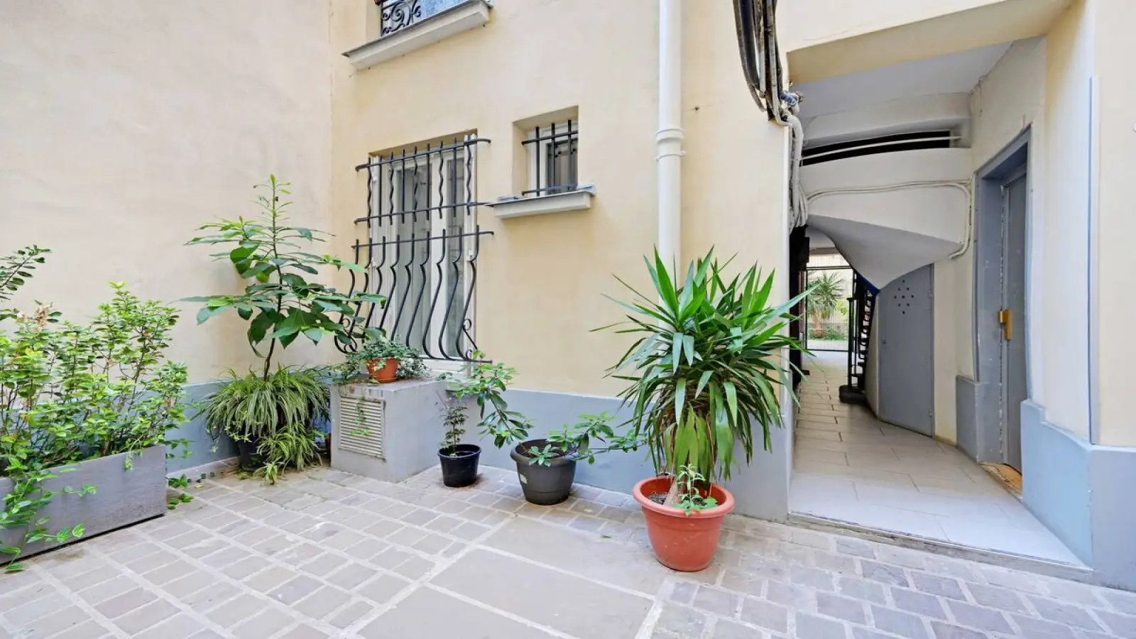 Appartement Avenue Jean Jaurès à Paris