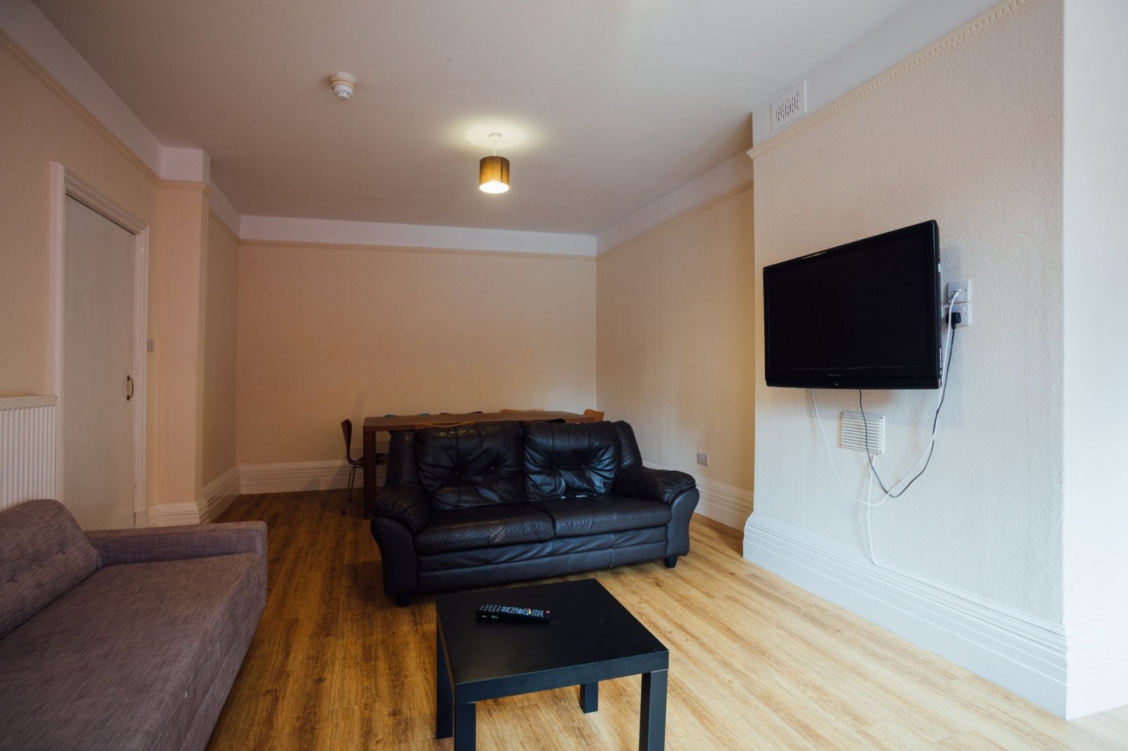 Room Ashby Road in Charnwood
