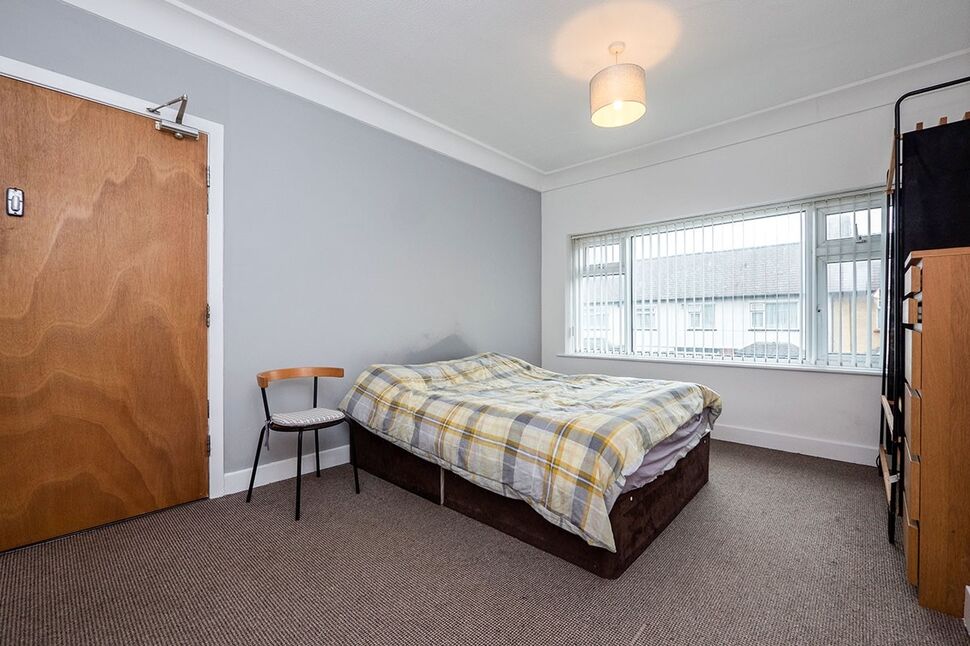 Room New Burlington Road in Bridlington