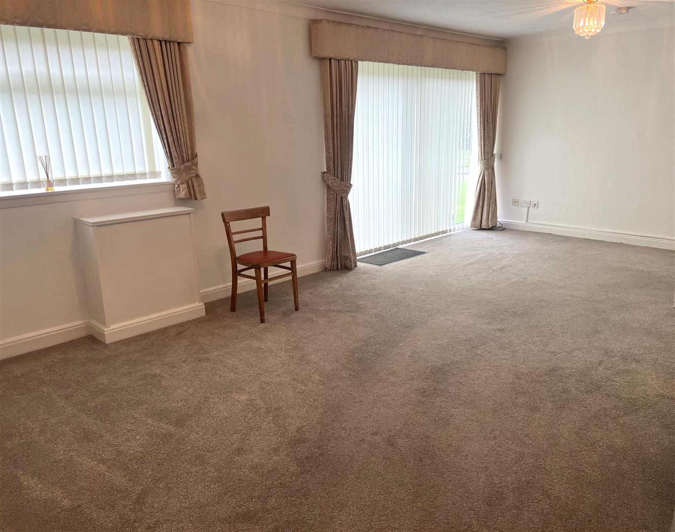 Flat Jesson Close in Walsall
