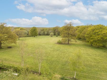 House Burnthurst Lane in Rugby