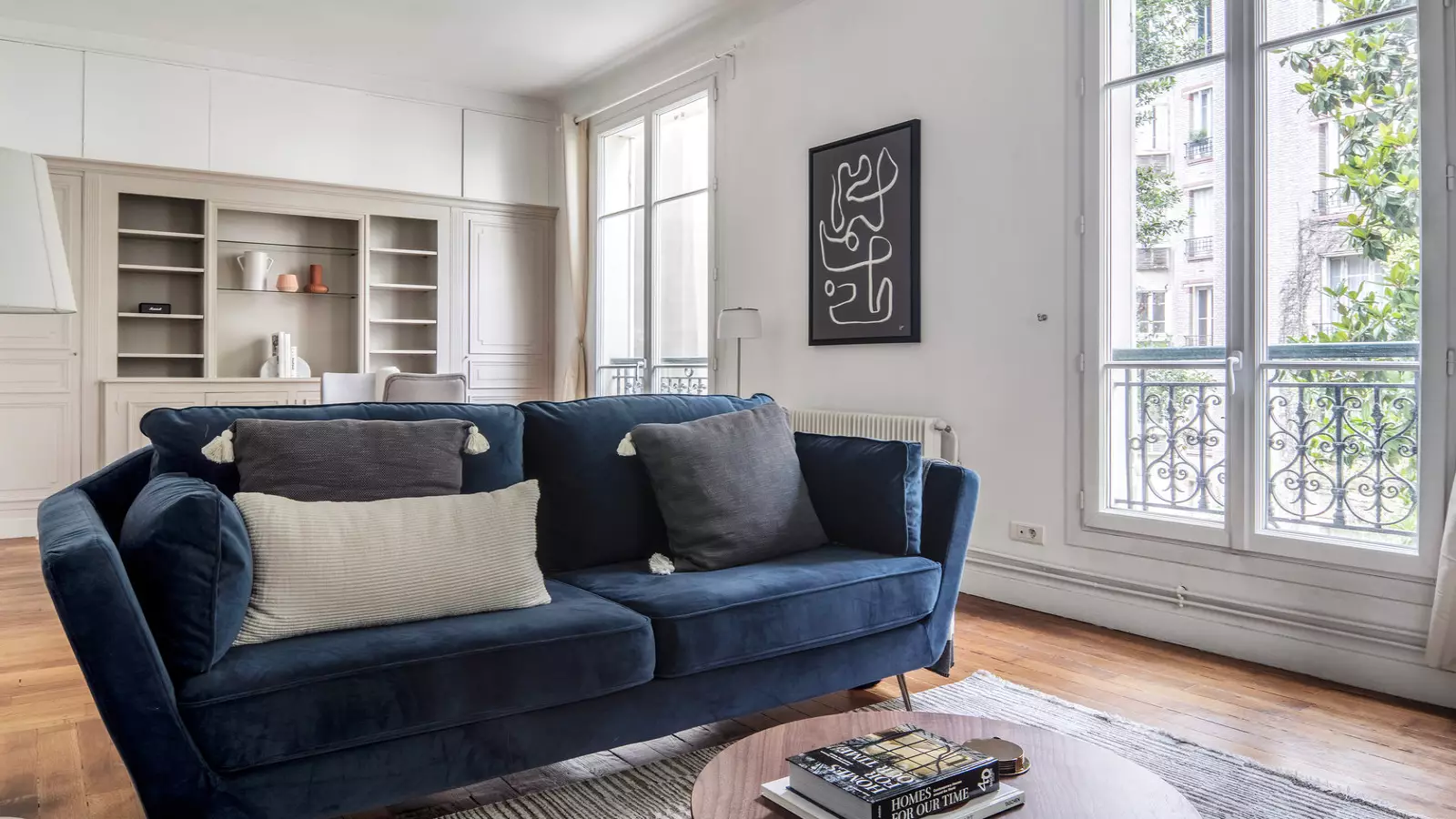 Flat Avenue Mozart in Paris