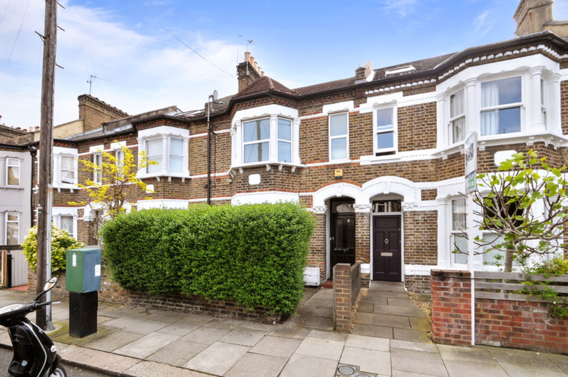 House Starfield Road in Greater London