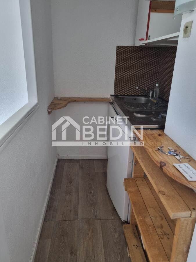Flat Rue René Vache in Talence