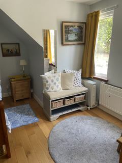 Room Colinton Road in City of Edinburgh