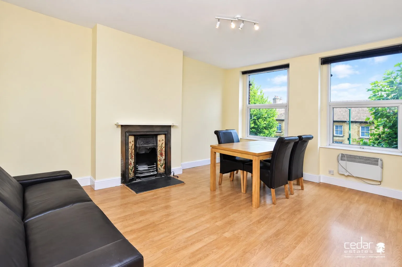 Flat Cricklewood Broadway in Greater London