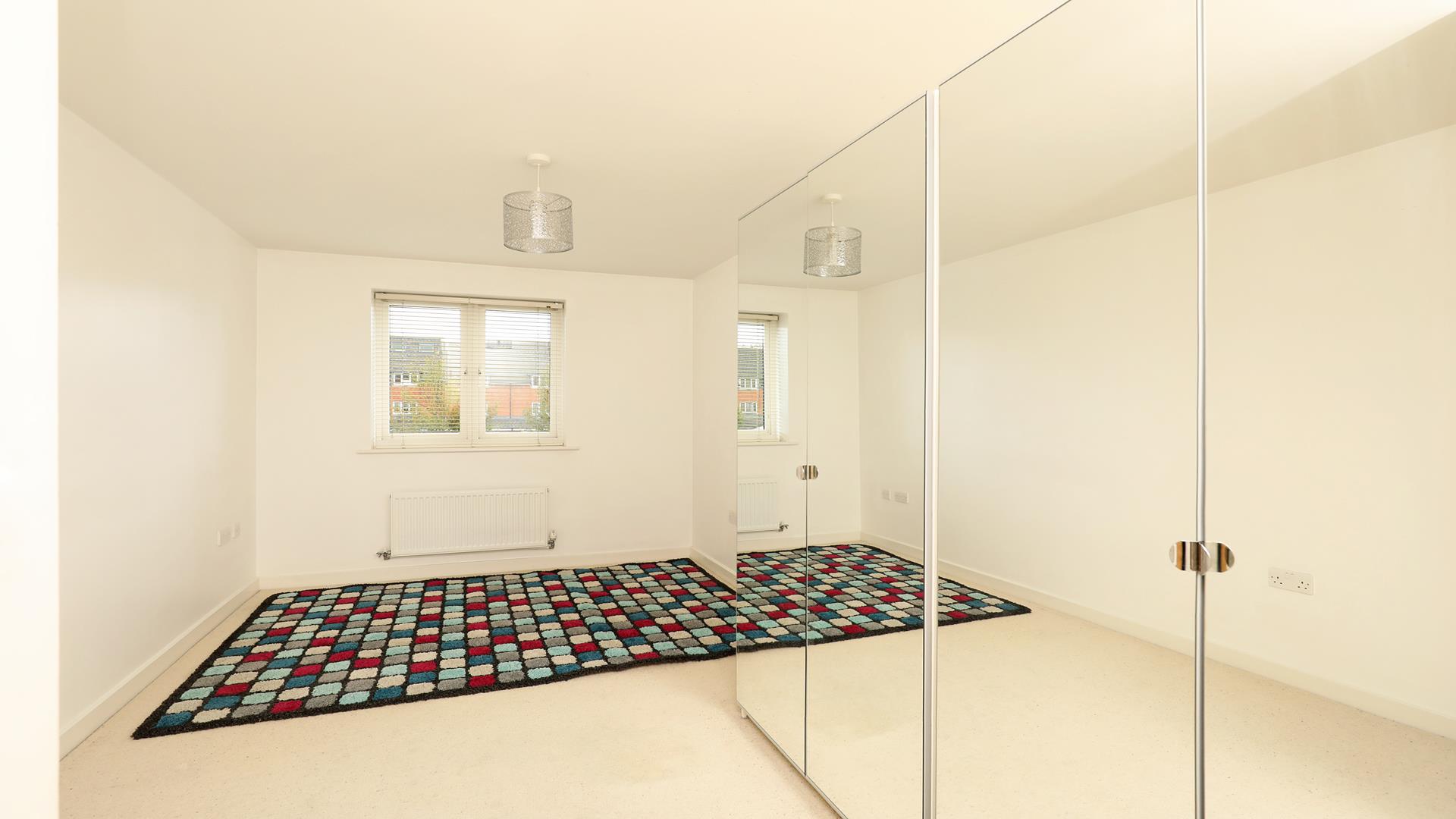 Flat Academy Place in London