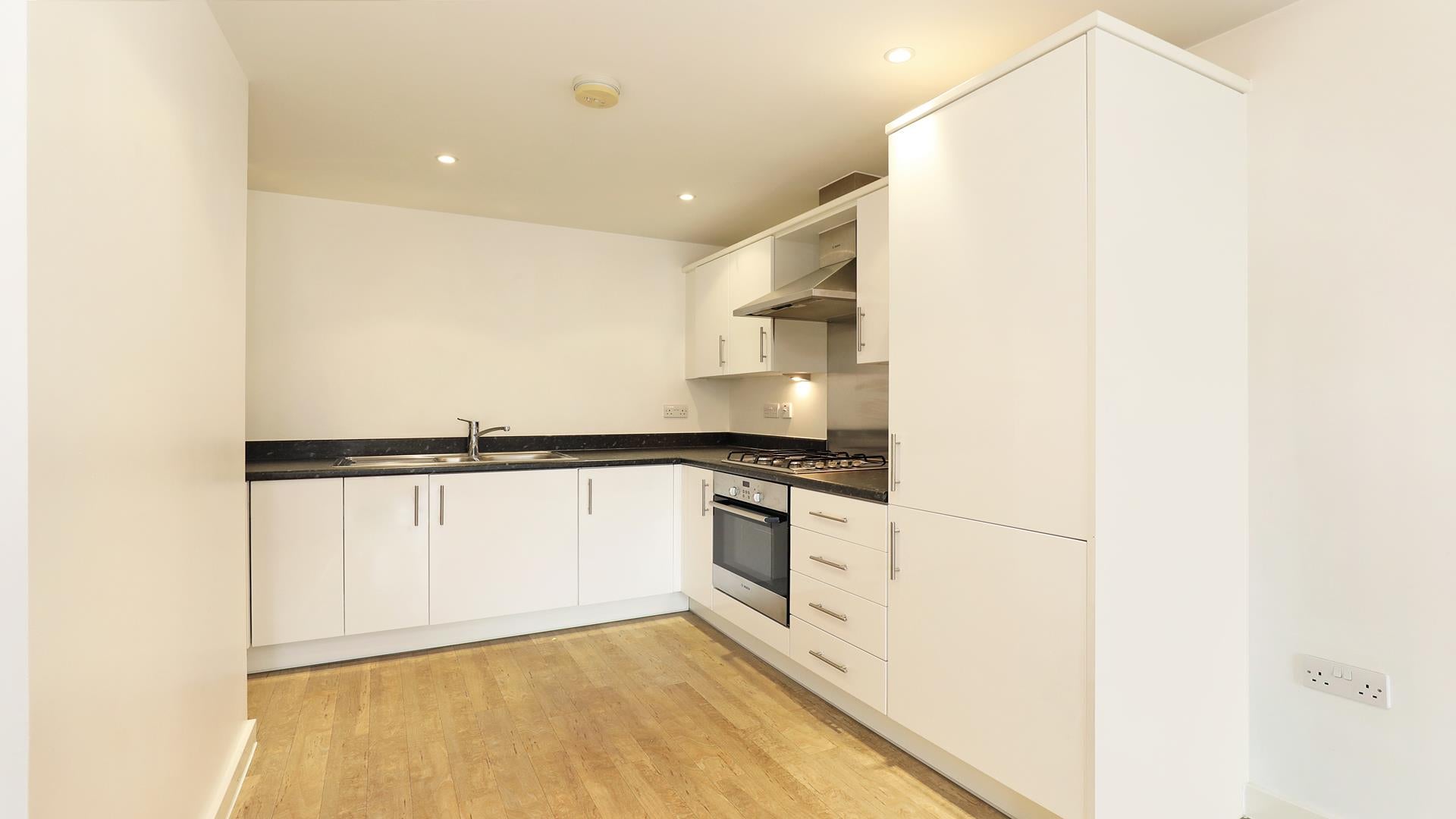 Flat Academy Place in London