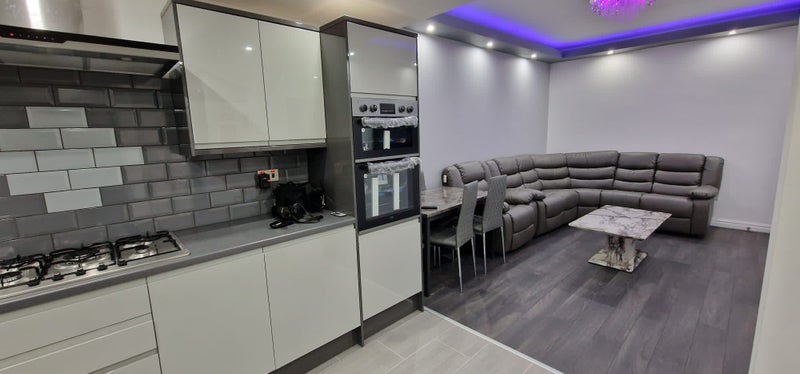 Room Scarsdale Road in Manchester