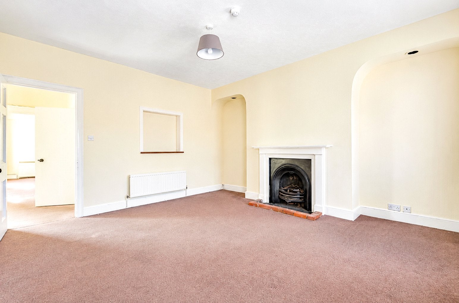 Flat West Street in Waverley