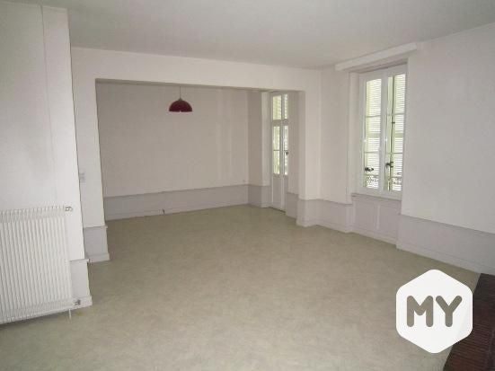 Flat Rue Montlosier in Clermont-Ferrand
