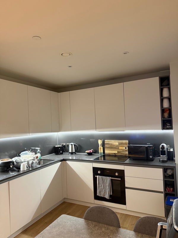 Room Aspin Lane in Manchester
