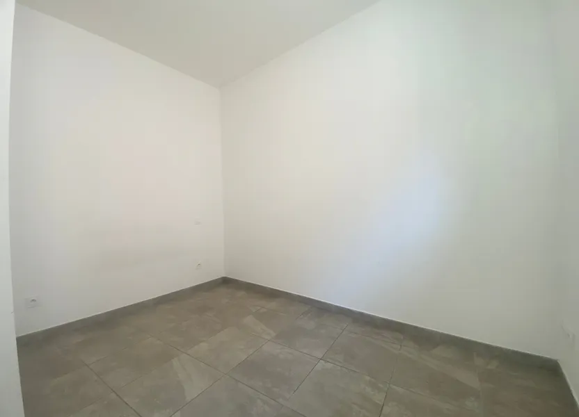 Flat Rue du Champ d'en Roque in Espira-de-l'Agly