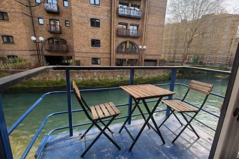 Flat Shad Thames in Greater London