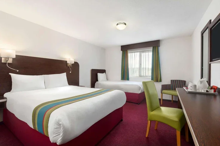 Room Barnet Bypass in Hertsmere