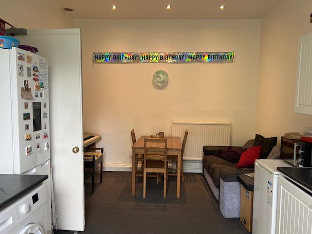 Room Dalkeith Road in City of Edinburgh