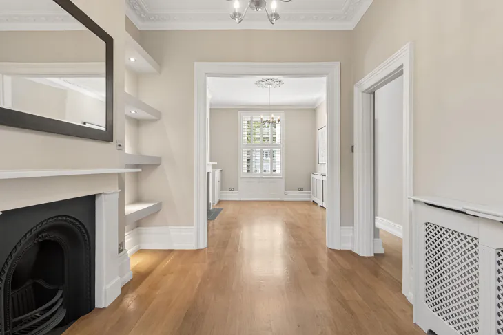 Flat Gunter Grove in Greater London