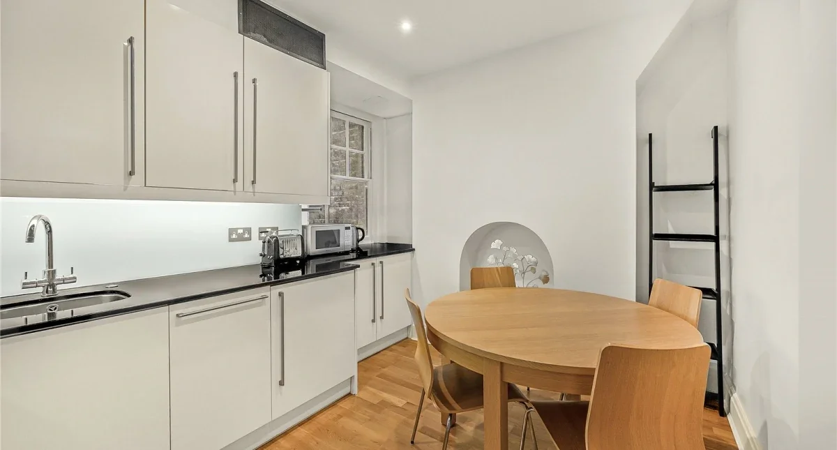 Flat Wells Street in City of Westminster