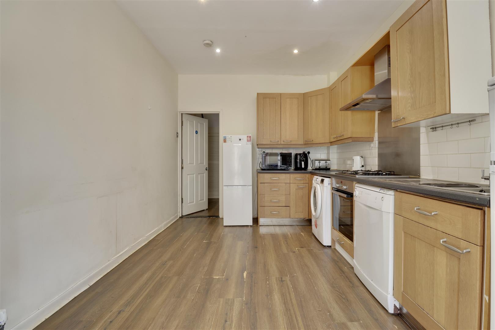 Flat Empshott Road in Portsmouth