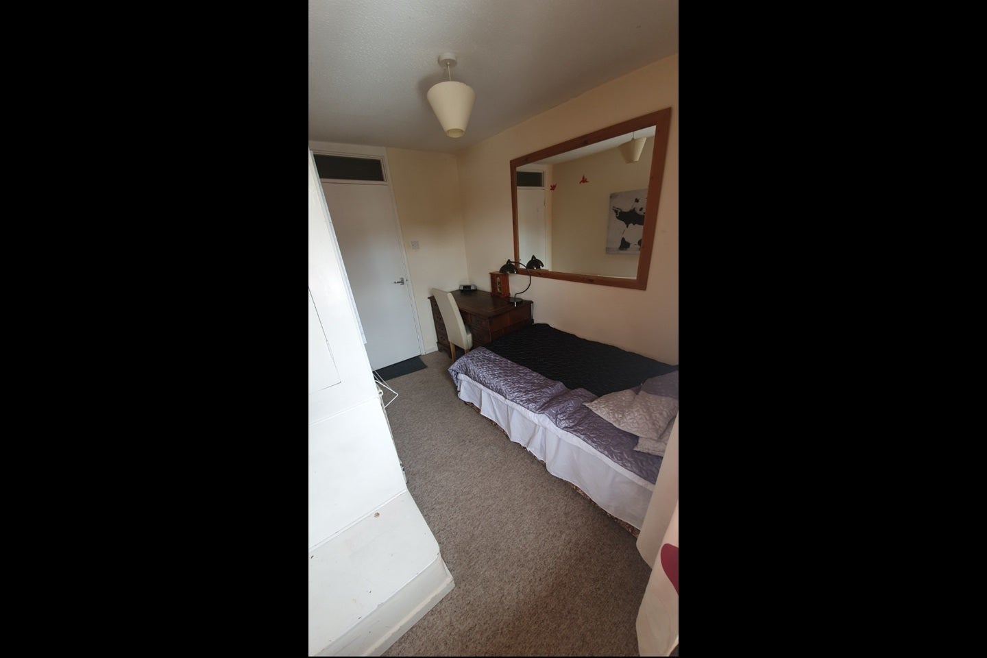 Room Calfridus Way in Bracknell