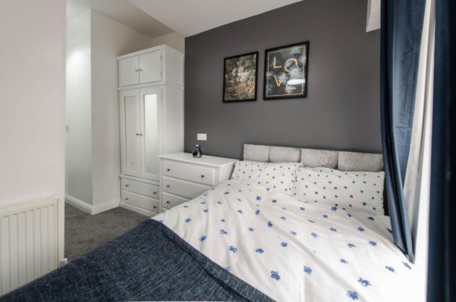 Room Liverpool Road in Salford